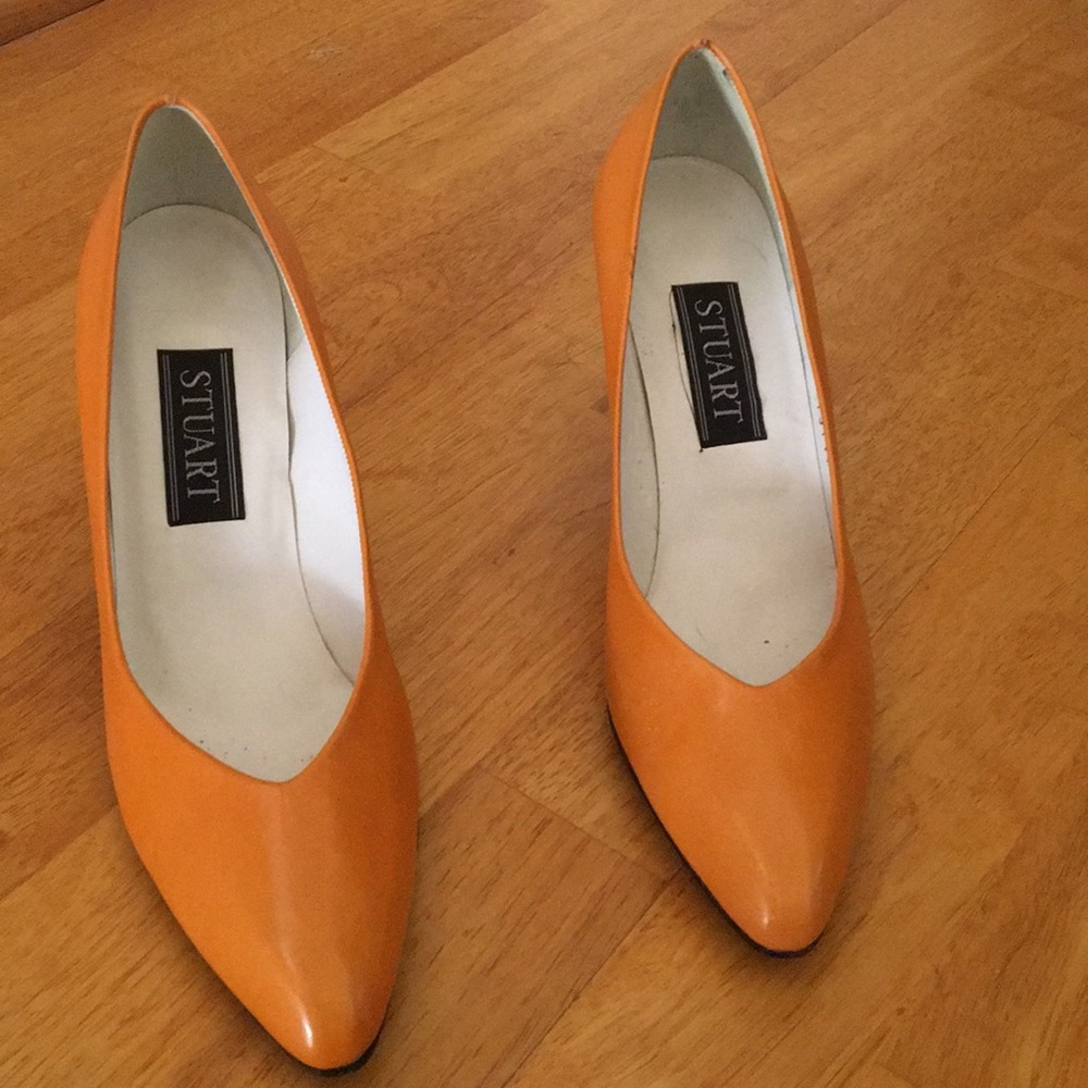 Never worn Stuart heels.